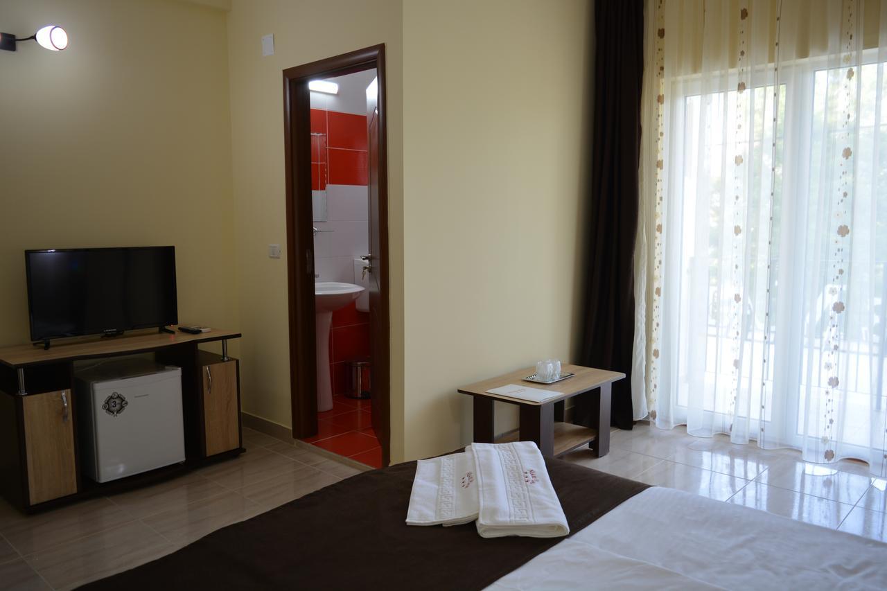 Hotel MareMar Eforie Nord Buitenkant foto